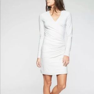 NWT Athleta Wilder Long Sleeve Dress